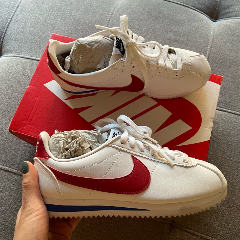Wmns Nike Cortez classic